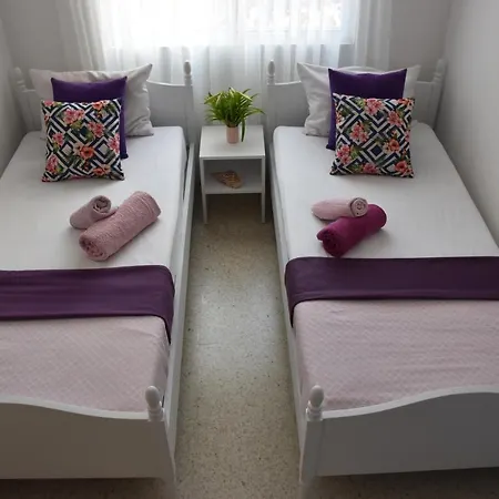 Holiday home Aqua *